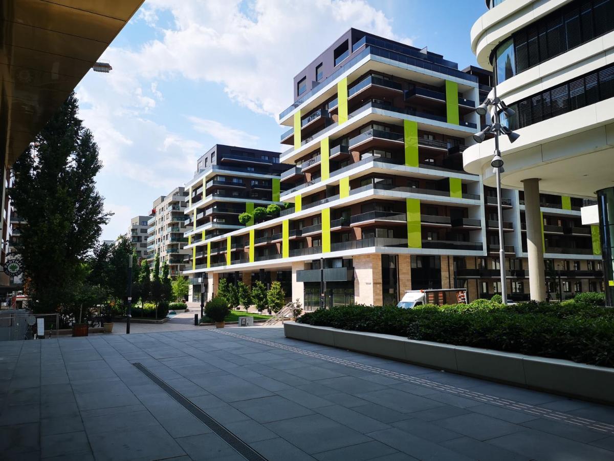 Corvin Promenade With Free Parking Apartment Budapest Ngoại thất bức ảnh